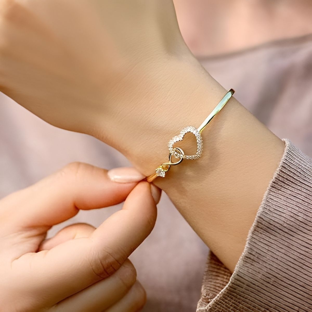 Infinity™ | Bracelet for Mother and Daughter (1+1 FREE)